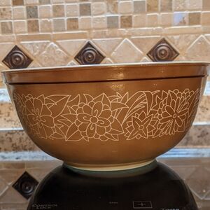 Pyrex Vintage Mixing Bowl